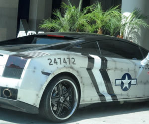 Chris Brown w Lamborggini Gallardo