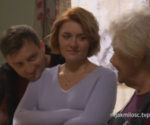 M jak miłość, odcinek 1580, Ula (Iga Krefft), Barbara (Teresa Lipowska), Bartek (Arkadiusz Smoleński)