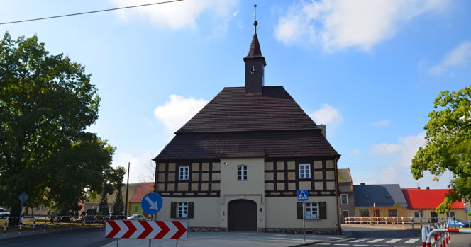 Rakoniewice. Ciche miasteczko z niezwykłą historią