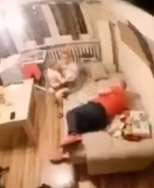 Ojciec dusił synka