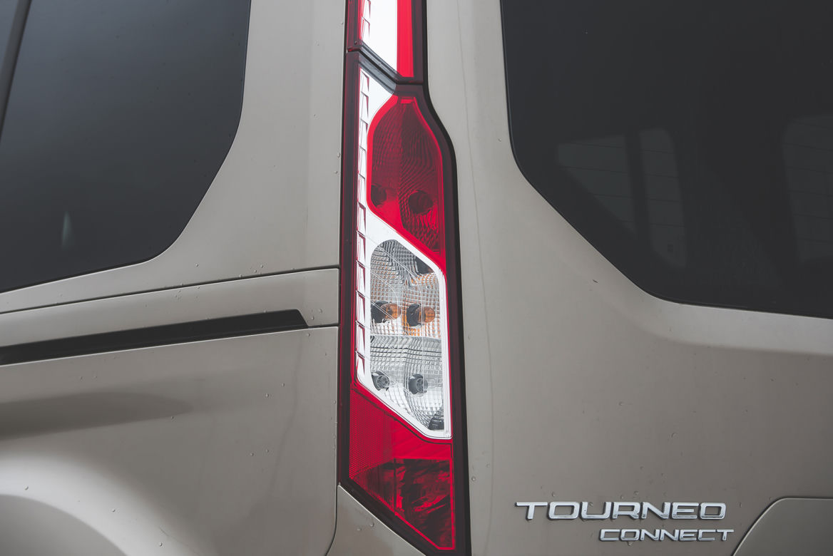 Ford Turneo Connect Titanium 1.5 D 120 KM AT8