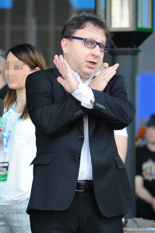 ZBIGNIEW ZAMACHOWSKI