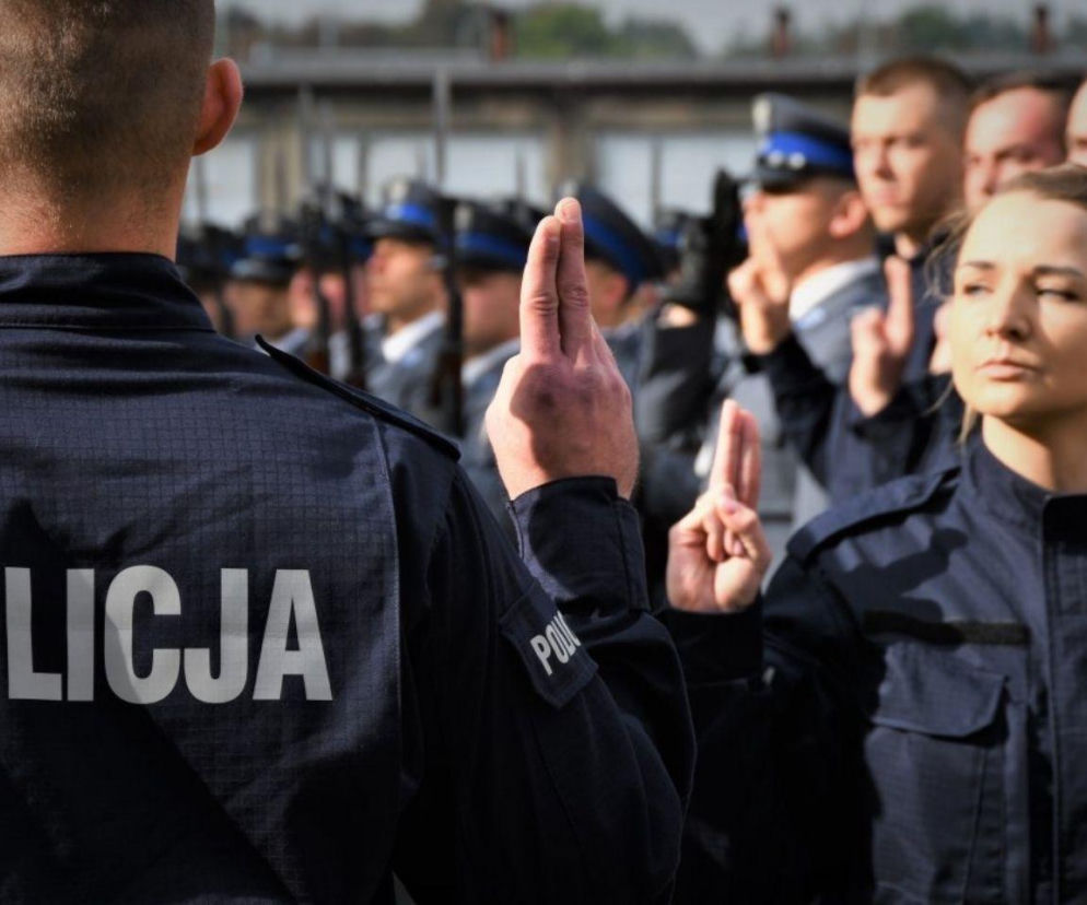 Policja wraca do łask. Coraz więcej chętnych, by wstąpić w jej szeregi