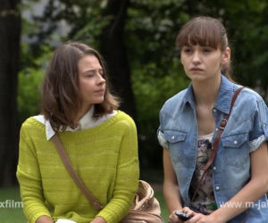 M jak miłość odc. 1019. Janka Buford (Joanna Osyda), Eryka (Marta Juras)