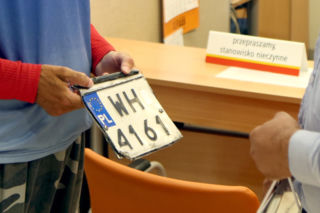 Złodzieje tablic rejestracyjnych trafią do więzienia. Szykuje się zaostrzenie prawa