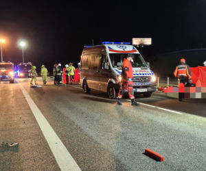 Dopiero co wzięli ślub. Zginęli na autostradzie pod kołami ciężarówki