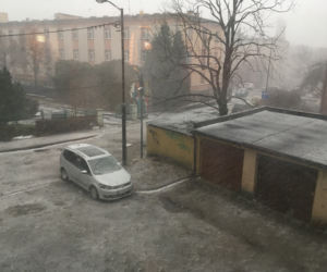 Pogodowy armagedon w województwie śląskim. Zamieć śnieżna przechodzi przez Śląsk!