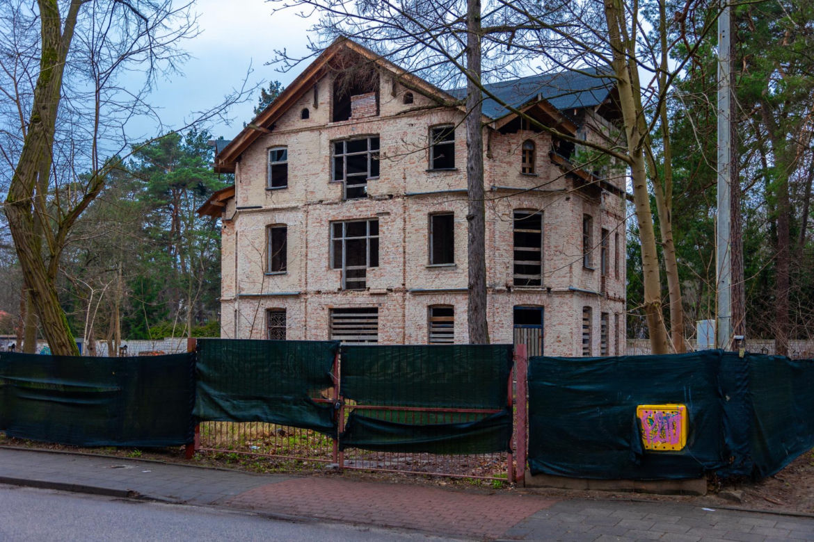 Konstancin-Jeziorna. Zabytkowe wille odzyskują dawny blask - zobacz wyremontowane rezydencje