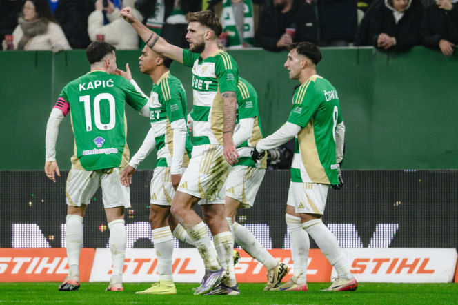 Lechia Gdańsk - Górnik Zabrze, zdjęcia kibiców i zawodników z meczu 18, kolejki PKO BP Ekstraklasy