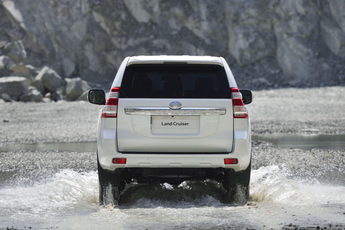 Nowa Toyota Land Cruiser 2014