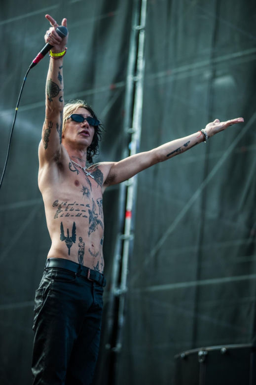 Summer Punch Festival 2026, dzień drugi: od punkowej furii po hymny łączące pokolenia {RELACJA + GALERIA]