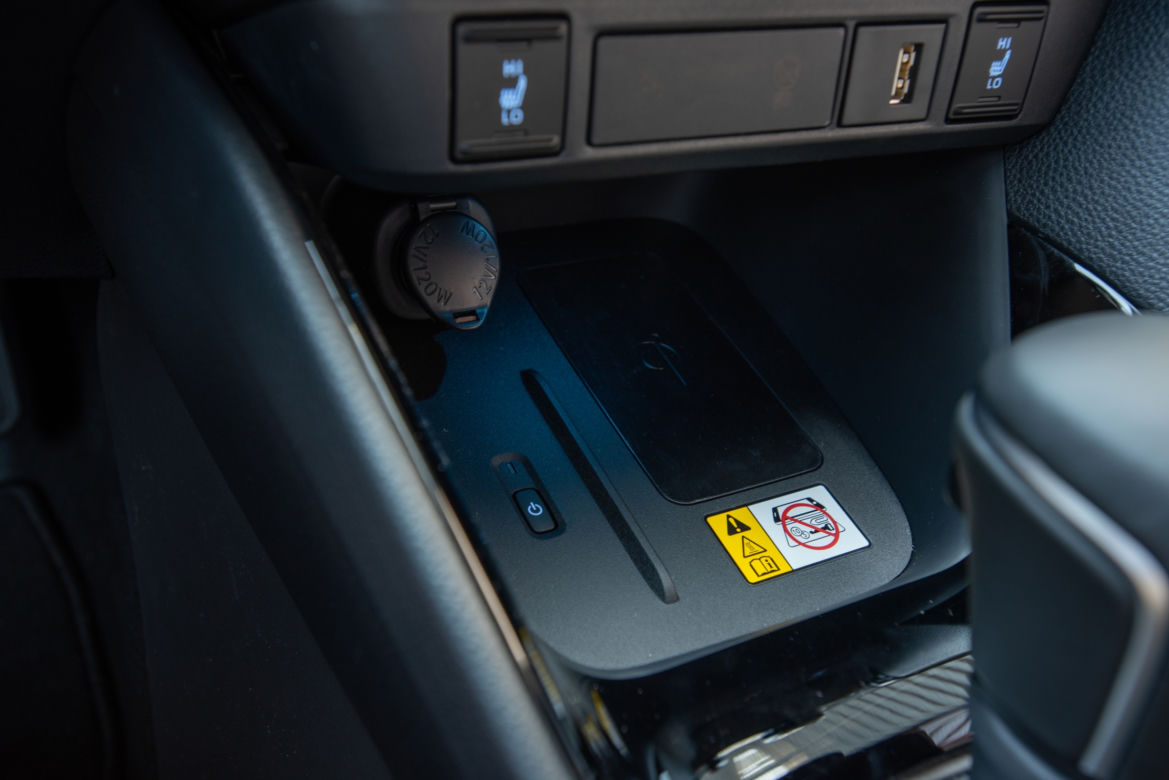 2020 Toyota Yaris 1.5 HYBRID Premiere Edition (Tokyo Fusion)