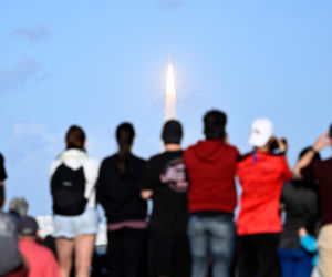 Chwile grozy kosmonautów lecących w stronę Księżyca! Dostali niepokojącą wiadomość