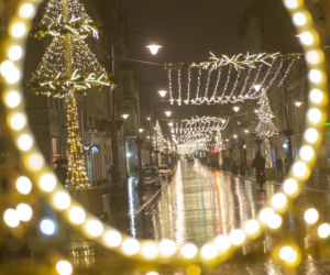 Świąteczne iluminacje robią w Łodzi klimat, Piotrkowska