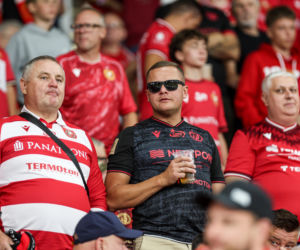 Widzew Łódź - Lech Poznań: Zdjęcia kibiców z meczu 6. kolejki PKO BP Ekstraklasy
