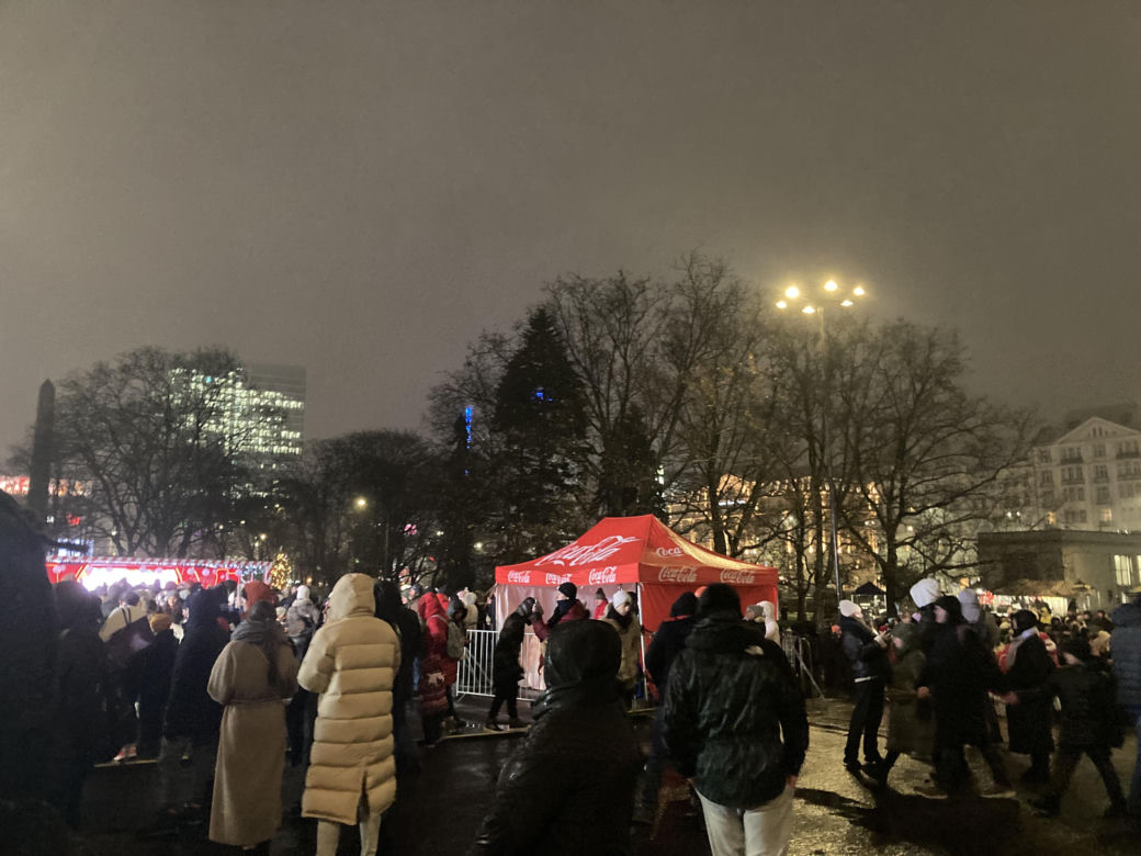 Świąteczna ciężarówka Coca-Coli w Warszawie