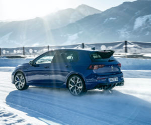 2021 Volkswagen Golf R 