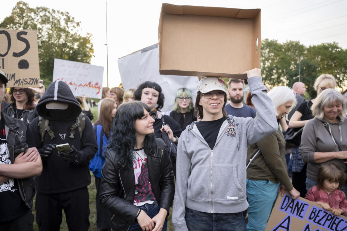 Protest w Piasecznie przeciwko Data Center