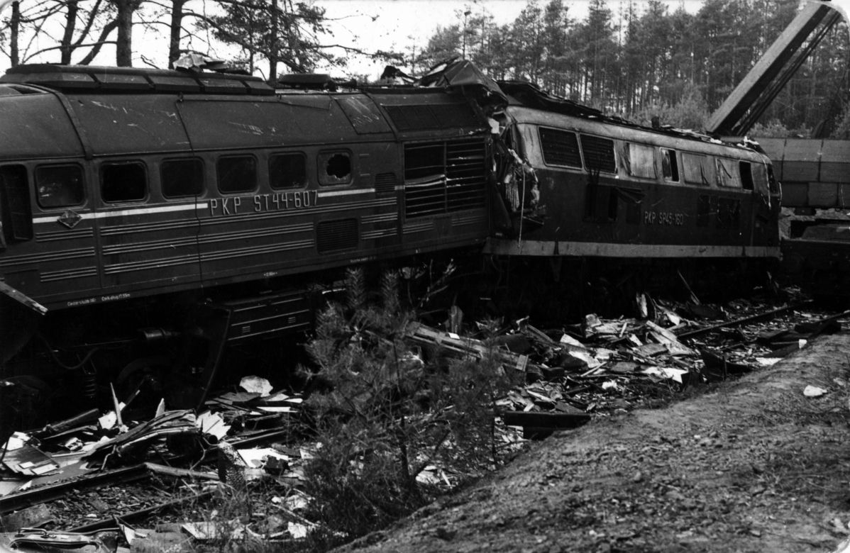 Katastrofa kolejowa w Otłoczynie. Koło Torunia zginęło 67 osób - archiwalne zdjęcia