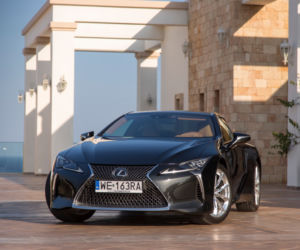 Lexus LC500 5.0 V8 477 KM Carbon