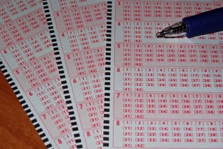 WYNIKI LOTTO 20.10.2021, godz. 21:50. Sprawdź, czy wygrałeś! [MULTI MULTI, EKSTRA PENSJA, MINI LOTTO, KASKADA]