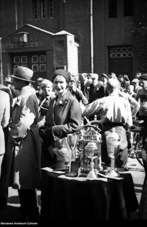 100 archiwalnych zdjęć Katowic, które trzeba zobaczyć. Sentymentalna podróż w czasie