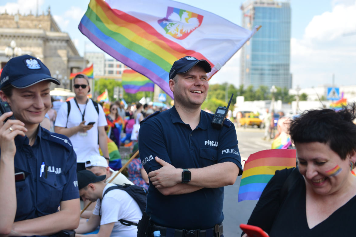 Jak widać, funkcjonariusze także bawili się doskonale