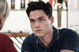 Pierwsza miłość, odcinek 4158: Kibole ruszają w pościg za Borysem. Marysia wkracza do akcji