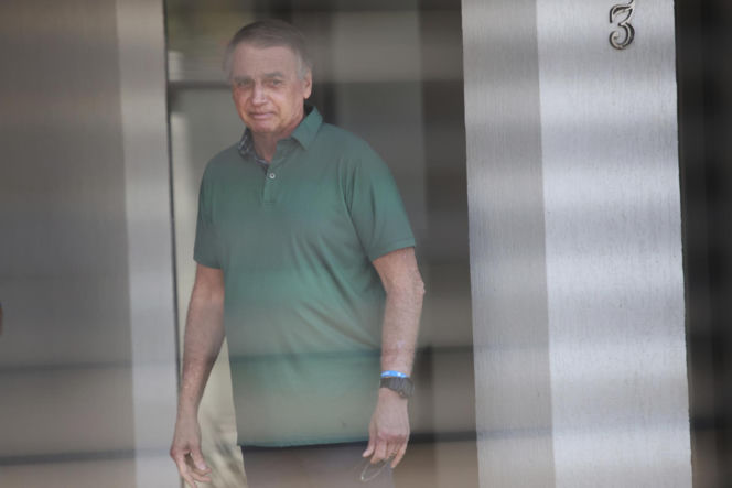 Był prezydent próbował uciec z aresztu! Użył lutownicy