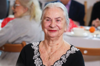 Żyła już tylko wspomnieniami o mężu