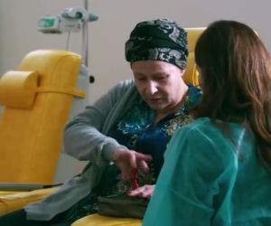 Przyjaciółki 3 sezon odc. 34. Zuza (Anita Sokołowska), Stefa (Dorota Kolak)