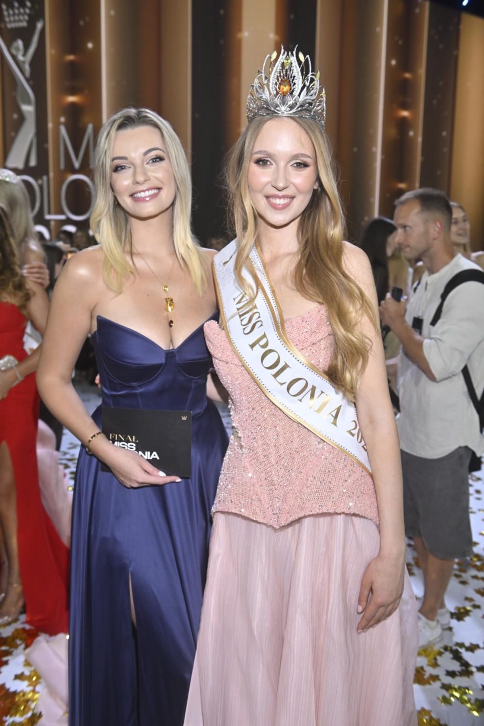 Karolina Bielawska, Maja Todd