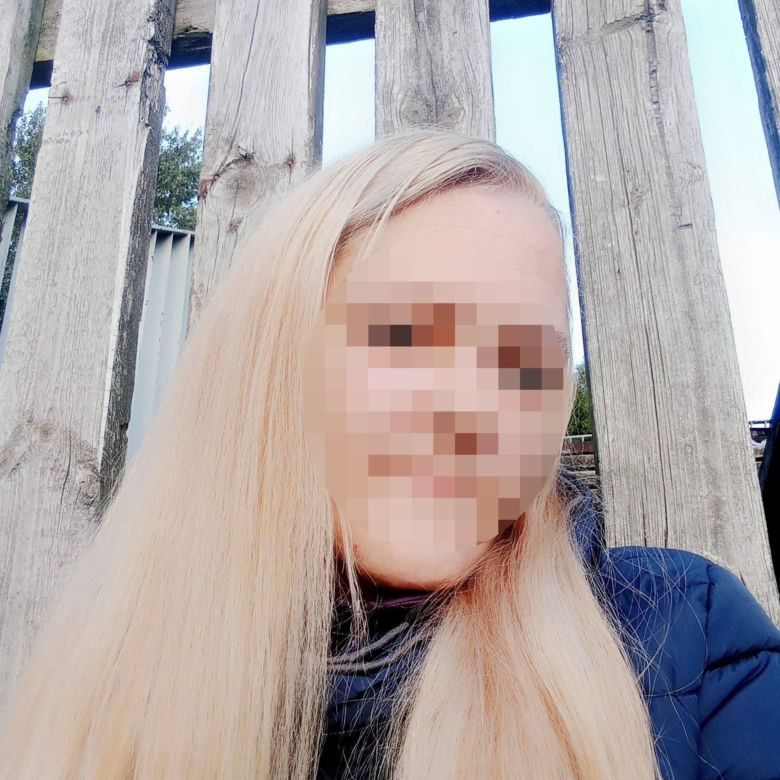 Tragedia w Ostródzie. Mąż poderżnął nożem żonie gardło, bo ta zagroziła rozwodem. 
