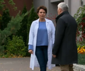 M jak miłość odc. 1114. Marysia (Małgorzata Pieńkowska), Robert Bilski (Zbigniew Stryj)