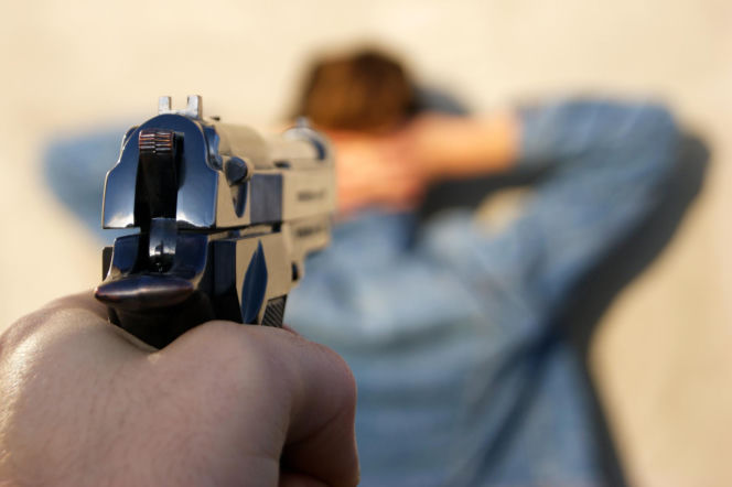 Strzelili w plecy i głowę Artura, mężczyzna zginął na miejscu. Szczegóły zbrodni mrożą krew w żyłach