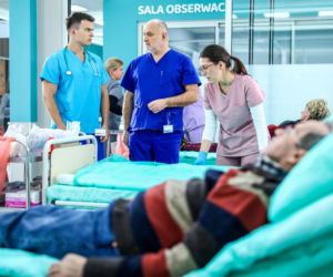 Szpital św. Anny, odcinek 106: Marta otrzymuje propozycję nowego kontraktu, którego warunki doprowadzą ją do ostrej konfrontacji ze Streckerem