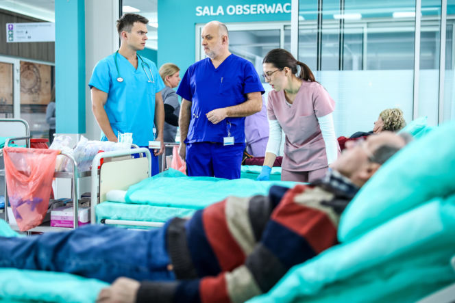 Szpital św. Anny, odcinek 106: Marta otrzymuje propozycję nowego kontraktu, którego warunki doprowadzą ją do ostrej konfrontacji ze Streckerem