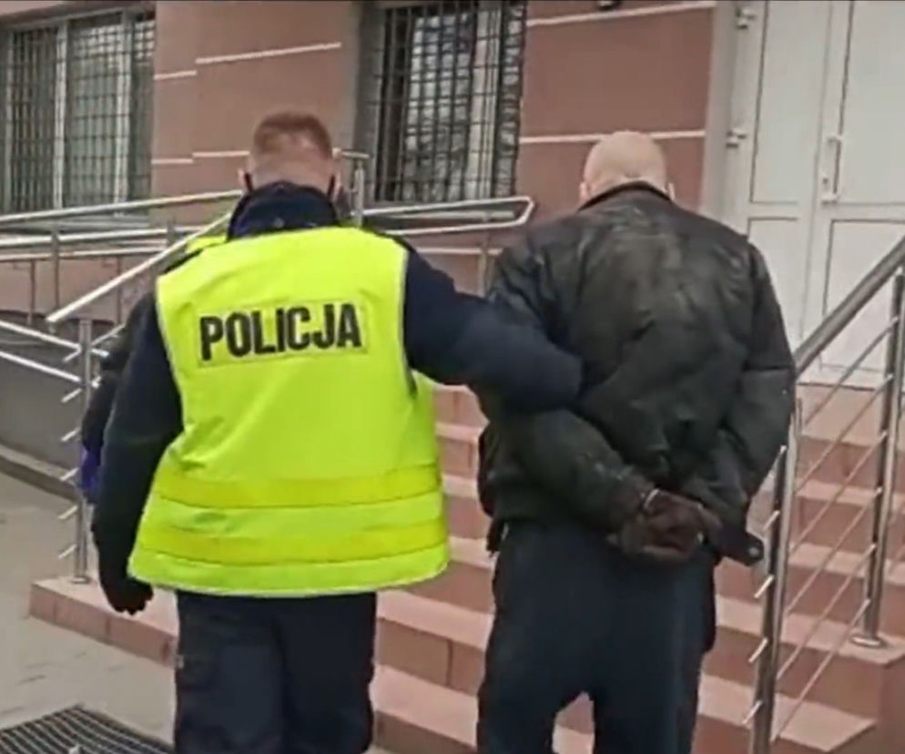 Śmierć 64-latki w Działdowie. Policja zatrzymała jej syna.