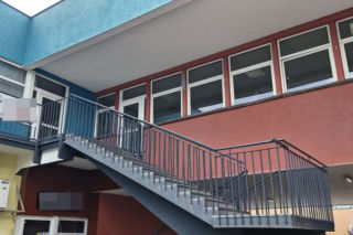 Dramat w kwadracie przy ul. Łyskowskiego w Toruniu. To tutaj zaatakował nożownik