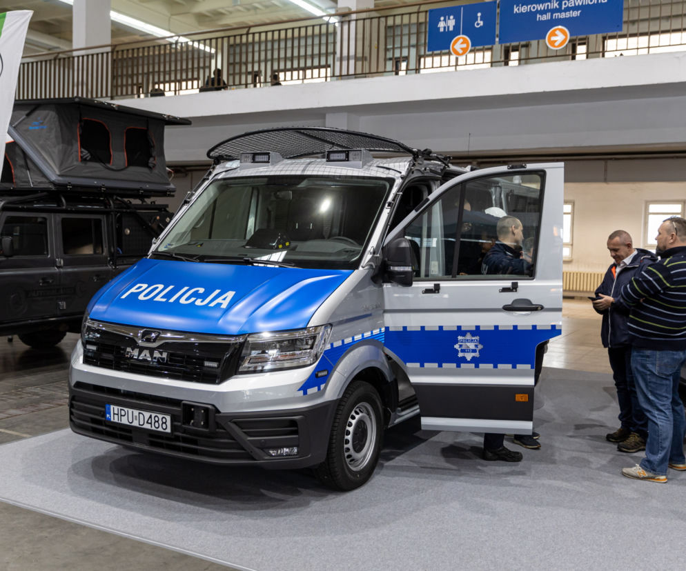 Policjanci na Poznań Motor Show