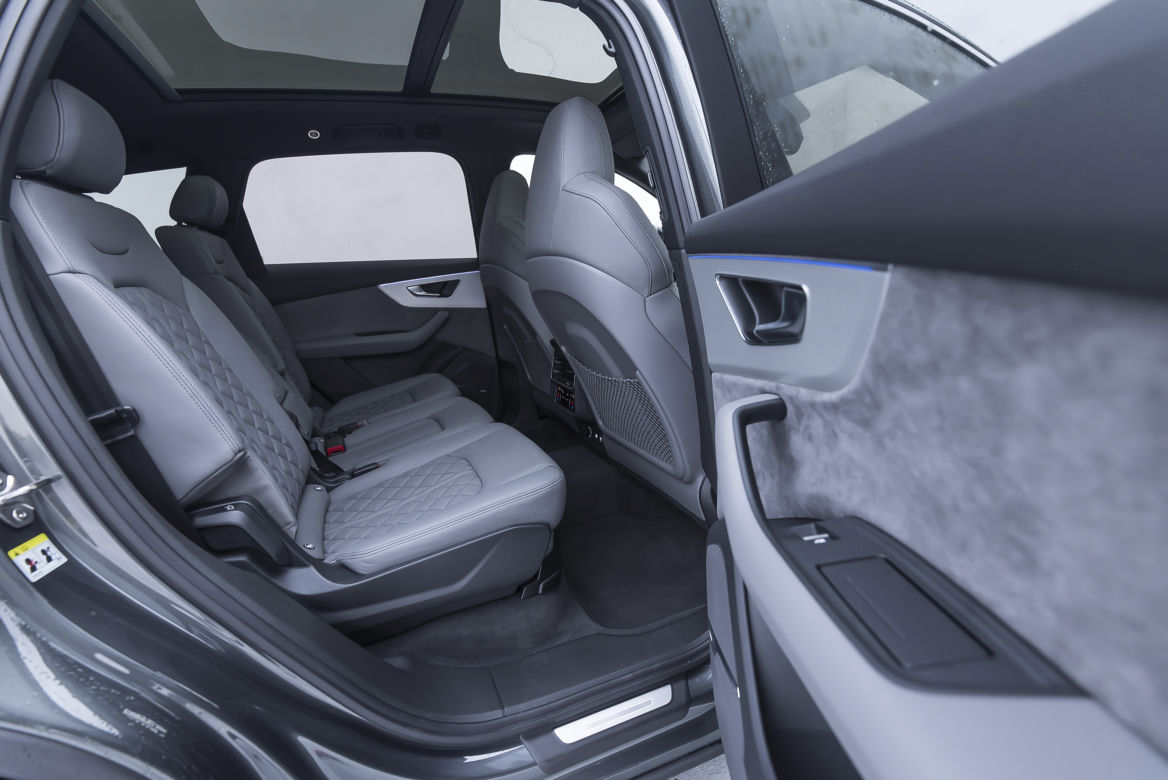 Audi Q7 50 TDI quattro tiptronic S Line