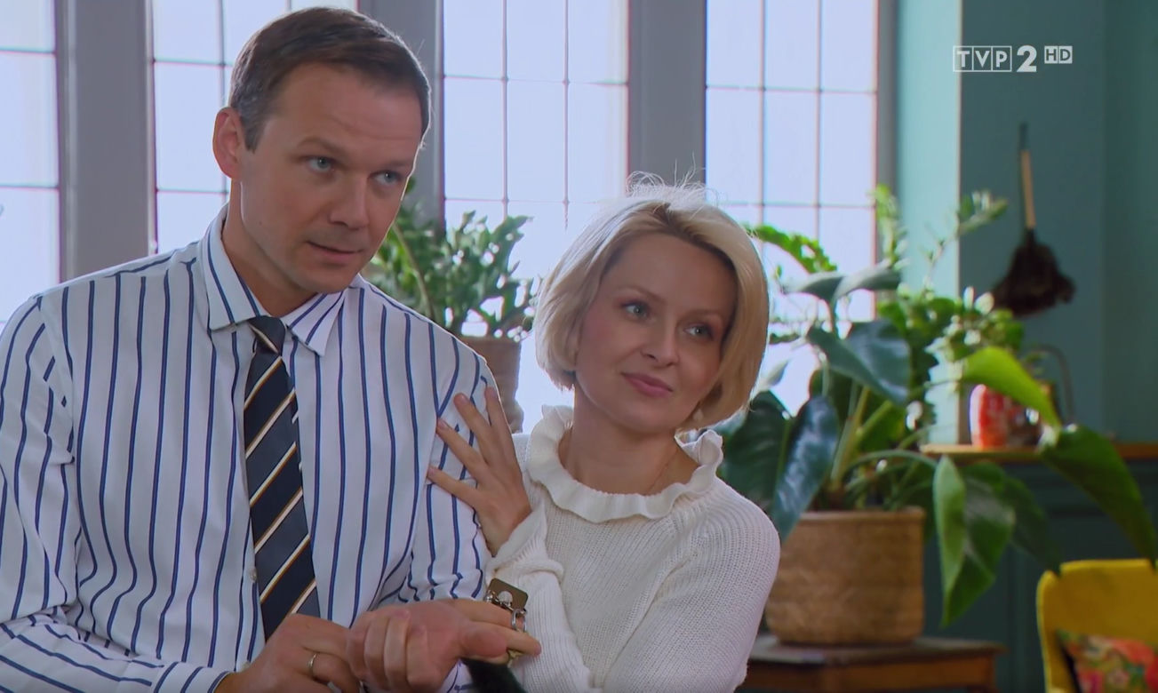 Barwy szczęścia, odcinek 2404, Bożena (Marieta Żukowska), Bruno (Lesław Żurek)