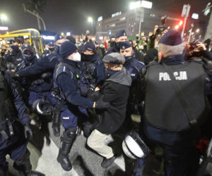 Blokada Sejmu przez Ogólnopolski Strajk Kobiet