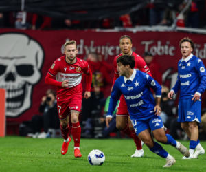 Widzew Łódź - Wisła Kraków; Zdjęcia kibiców i zawodników z meczu 11. kolejki PKO BP Ekstraklasy 2026/27