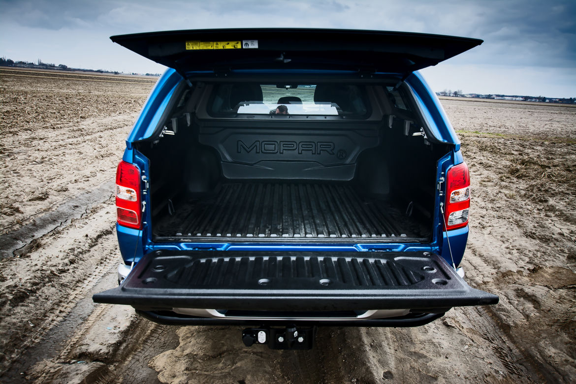 Fiat Fullback 2.4D 180 KM 4x4 LX AT