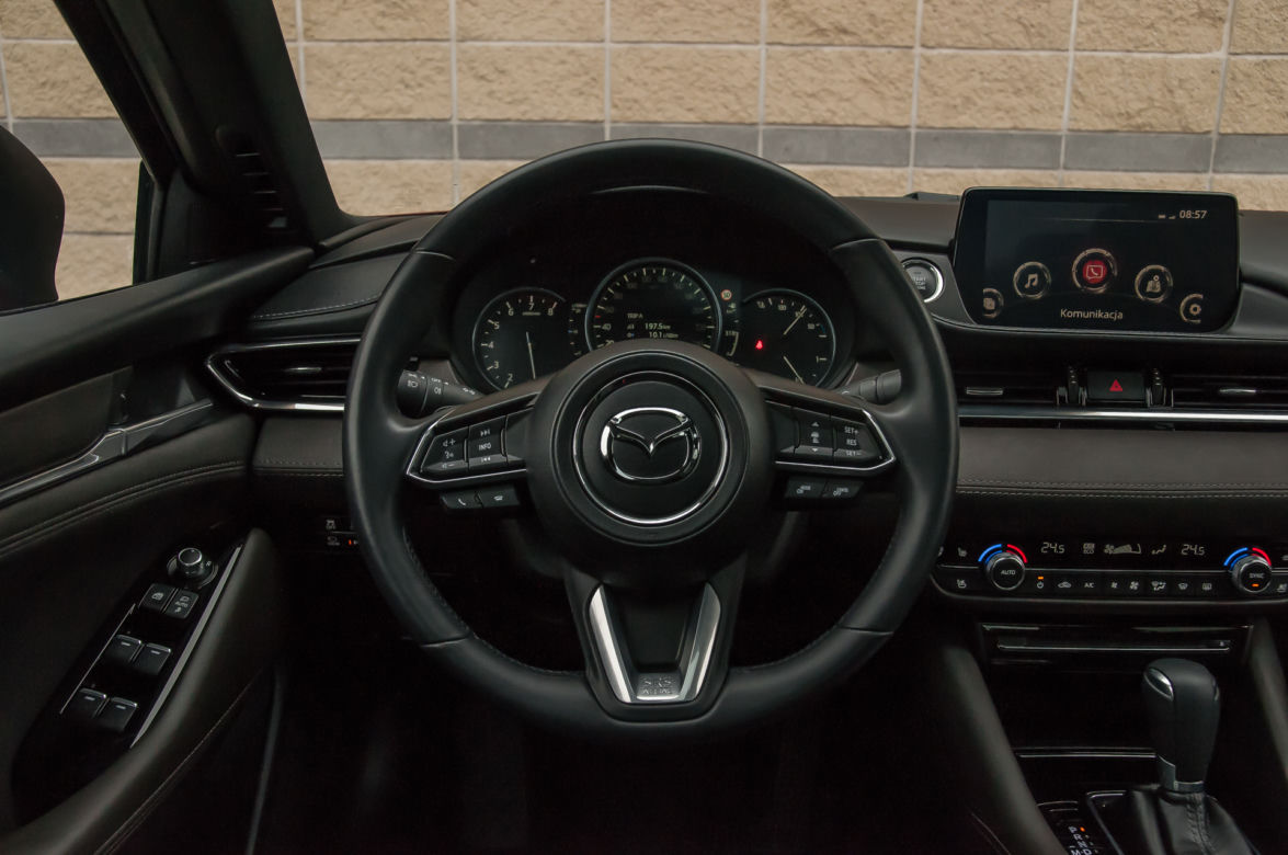 Mazda 6 sedan 2.5 SKYACTIV-G 194KM 6AT