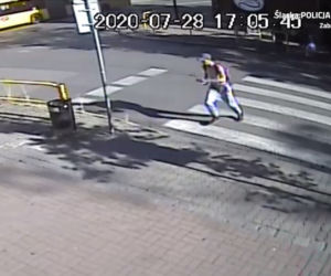 Zabrze: Napadł na sklep, zabrał piwo i fajki! Zostawił coś na miejscu zdarzenia [ZDJĘCIA]