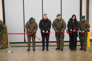 Kluczowa inwestycja w Łomży. 18. Pułk Logistyczny z nowoczesną halą