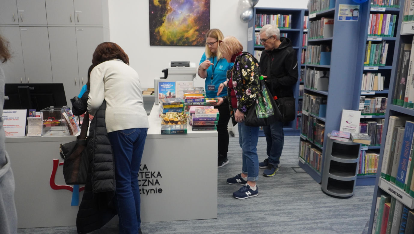 Kosmiczna biblioteka przeniosła się w nowe miejsce. Jak teraz wygląda? Byliśmy w środku
