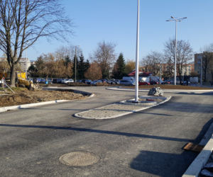 Kończy się budowa ronda na ulicy Barskiej